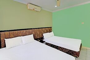 OYO 91610 Batukaru Garden HotelNearLumintang Park
