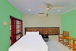 OYO 91610 Batukaru Garden HotelNearLumintang Park