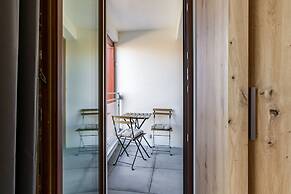 Bookowska 18 Apartments by Renters