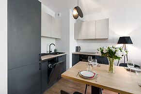 Bookowska 18 Apartments by Renters