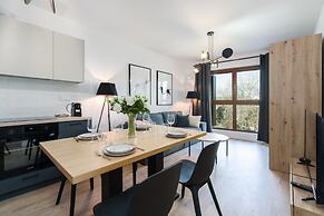Bookowska 18 Apartments by Renters