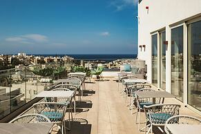 AC Hotel By Marriott St. Julian's