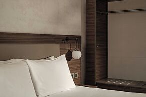 AC Hotel By Marriott St. Julian's