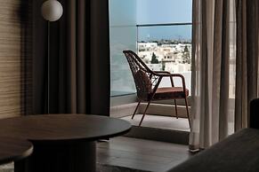 AC Hotel By Marriott St. Julian's