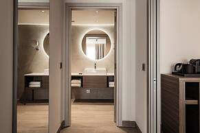 AC Hotel By Marriott St. Julian's