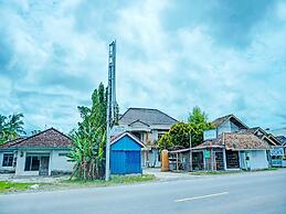 OYO 92280 Hotel Romli