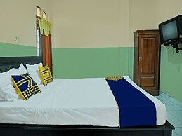 OYO 92280 Hotel Romli