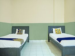 OYO 92280 Hotel Romli