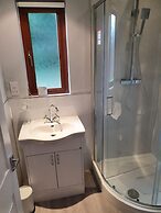 Stunning 2 Bedroom Pet Friendly Lodge