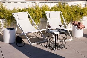 MYLU SUITES by PUERTA CATEDRAL