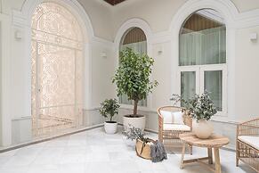 MYLU SUITES by PUERTA CATEDRAL