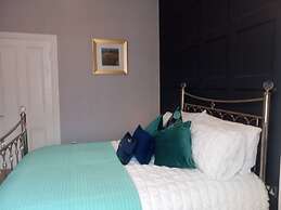 Millport Town or Country Holiday Lets