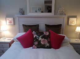 Millport Town or Country Holiday Lets