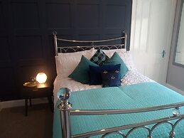 Millport Town or Country Holiday Lets