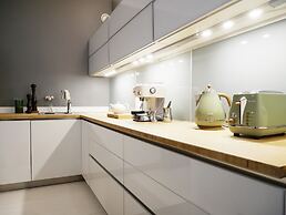 Fab 2br just 3 blocks from Market Square