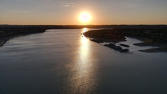 Waterfront Home on Lake Travis