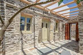 Villa Anthemion Naxos With Outdoor Jacuzzi