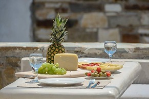 Villa Anthemion Naxos With Outdoor Jacuzzi