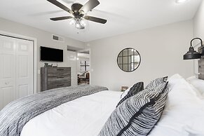 Branson's Silver Lining Escape