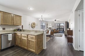 Branson's Silver Lining Escape