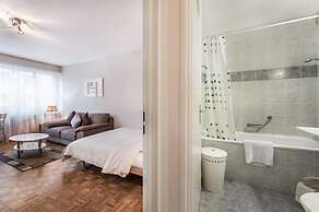 Athénée 36 by Homenhancement