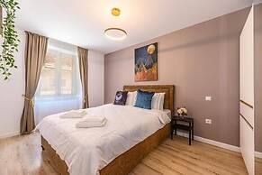 Schei Gate Apartment