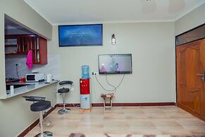 Stunning 2-bed Apartment in Moshi Town