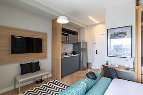 Charlie Thera Ibirapuera