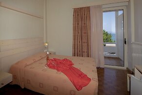 Hotel Kypreos Kamena Vourla