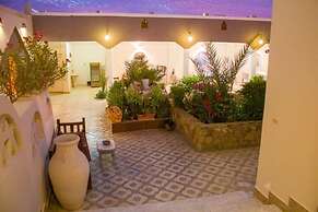 Desert paradise Hotel