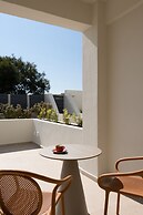 Acanthus Oia-Suites With Private Hot Tub