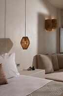 Acanthus Oia-Suites With Private Hot Tub