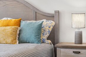 Holiday Hills Getaway - Branson - Golf Resort - Outdoor Pools