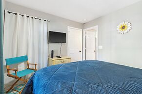 Holiday Hills Getaway - Branson - Golf Resort - Outdoor Pools