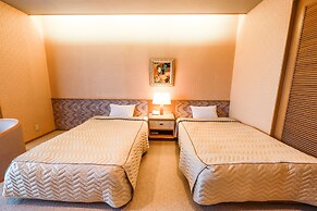 Chateraise Hotel Nirasaki Forest