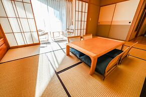 Chateraise Hotel Nirasaki Forest