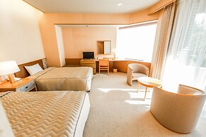 Chateraise Hotel Nirasaki Forest