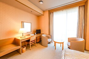 Chateraise Hotel Nirasaki Forest
