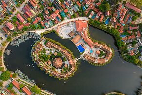 Emeralda Resort Tam Coc