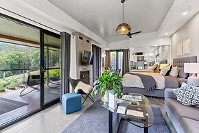 La Rocher Eco Retreat