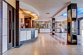 OYO 90697 Hotel Wisata