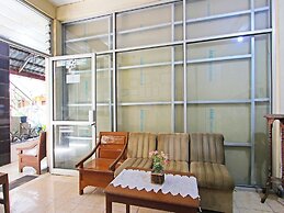 SPOT ON 91563 Hotel Meilias