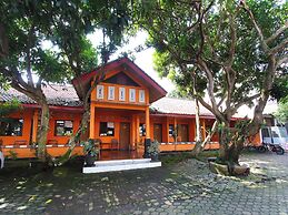 SPOT ON 91563 Hotel Meilias