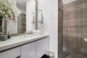 Apartamentos Class Suites by HOUSY HOST