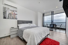Apartamentos Class Suites by HOUSY HOST