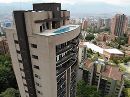 Apartamentos Class Suites by HOUSY HOST