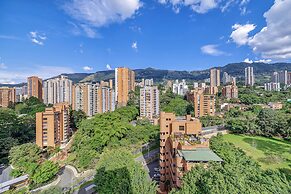 Apartamentos Class Suites by HOUSY HOST