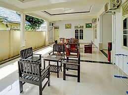 OYO Life 91984 Taufik Kost Syariah