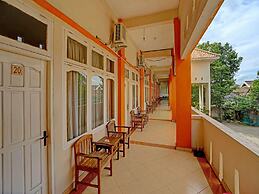 OYO Life 91984 Taufik Kost Syariah