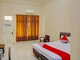 OYO Life 91984 Taufik Kost Syariah